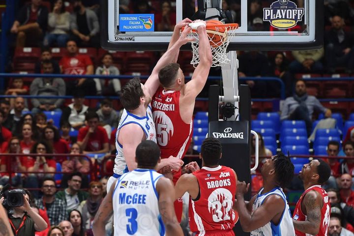 Basket, semifinale play ogg Gara 1: Milano Vs Sassari