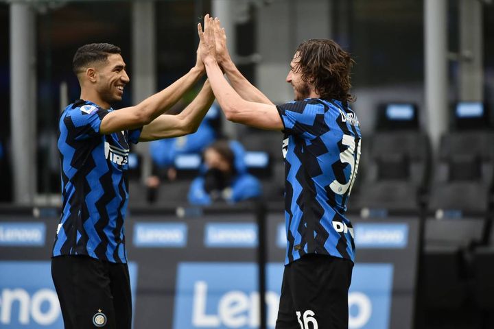 L'Inter trova risorse anche sulla lunga panchina. Darmian con il Cagliari firma l'undicesimo successo in fila