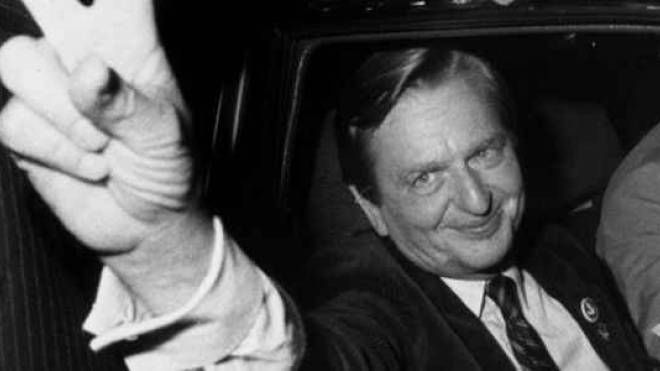L'ex premier svedese, il socialdemocratico Olof Palme, assassinato il 28 febbraio 1986
