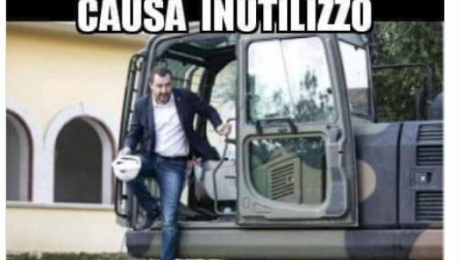 Salvini, dopo l'esito elettorale, vende la ruspa