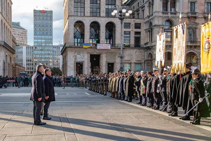 La cerimonia in ricordo delle penne nere e di tutti i soldati caduti in guerra e in pace per la Patria