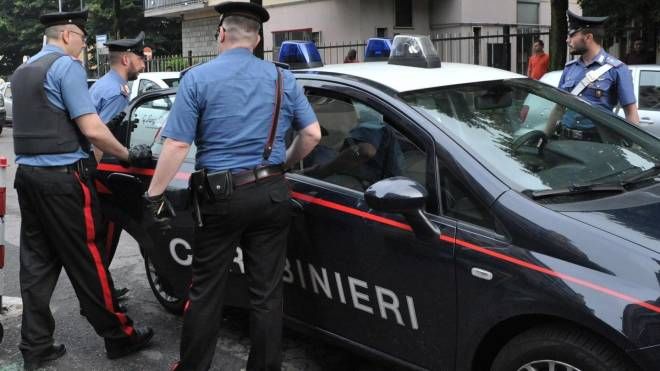 Il 19enne è stato arrestato dai carabinieri (archivio)