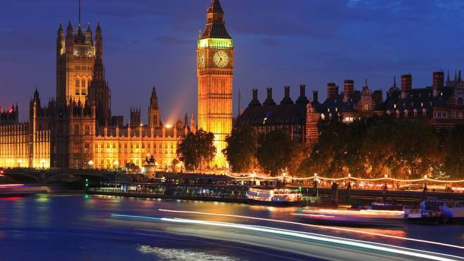 La sede del Parlamento a Londra
