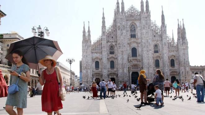 Temperature record a Milano, ultimi temporali poi torna il sole