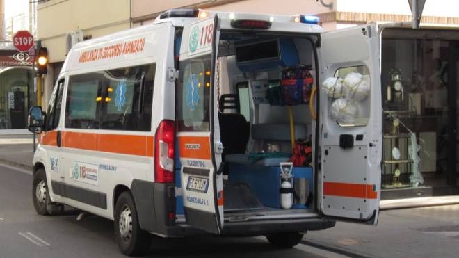 L'intervento dell'ambulanza (archivio)