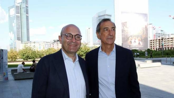 Antonio Misiani (Pd) con il sindaco di Milano Beppe Sala
