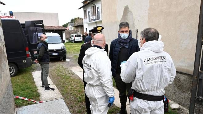 I Ris dei carabinieri nell’abitazione di via Melzi a Rescaldina lo scorso aprile