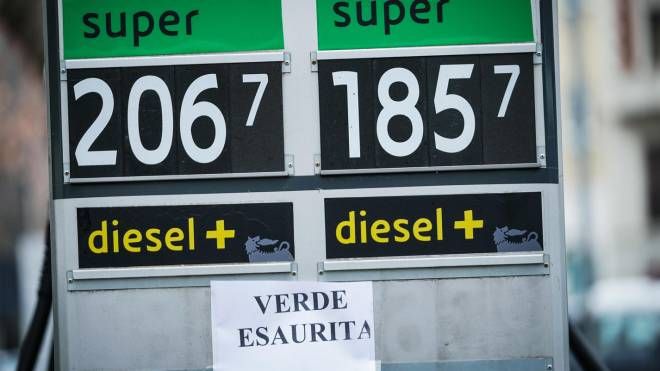 Prezzi in salita dei carburanti nel giorno dello sciopero dei benzinai